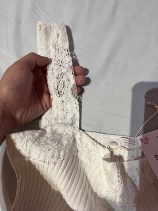 Top Zara encaje