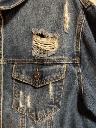 Cazadora vaquera oversize Xl de Amancia nueva.