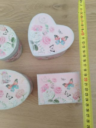 Set 4 Cajas Decorativas Flores y Mariposas