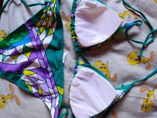 Bikini estampado talla M L 42