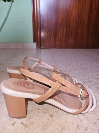 Tacones Brangis Class Beige y Blanco