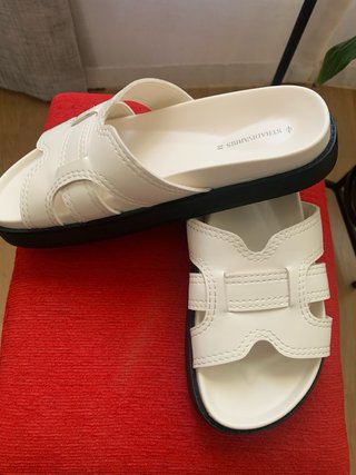 Chanclas Stradivarius Blancas Talla 38