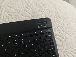 Teclado y ratón Bluetooth negro