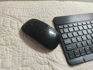 Teclado y ratón Bluetooth negro