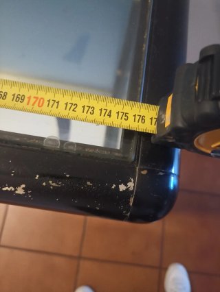 Mostrador de cristal y metal