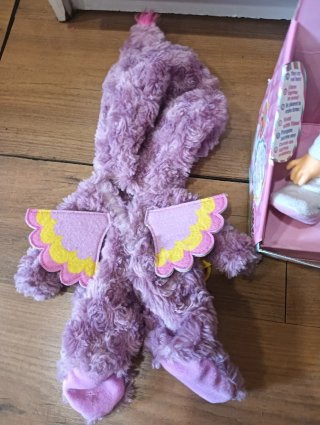 Bebe Llorón Unicornio con traje búho