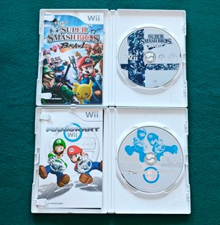Mario Kart Wii e Super Smash Bros. Brawl Wii