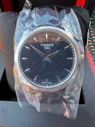 Reloj Tissot Couturier Quartz Negro