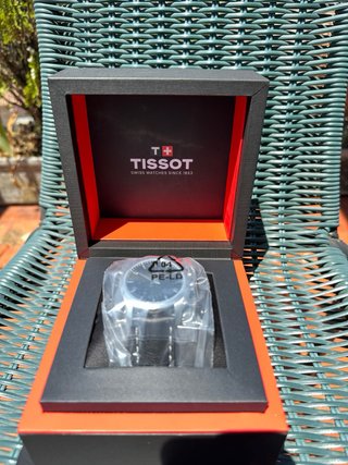 Reloj Tissot Couturier Quartz Negro