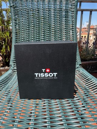 Reloj Tissot Couturier Quartz Negro