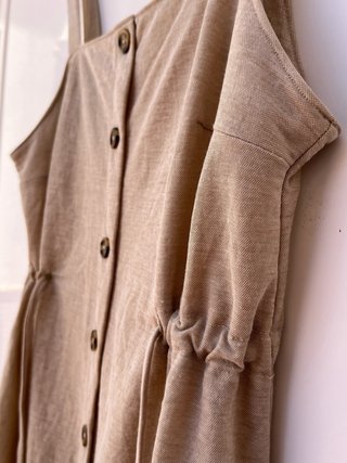 Vestido beige arena estilo lino | Ajustable | S