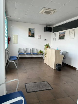 Bancada 3 asientos sala espera
