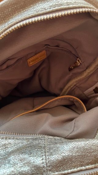 Mochila Binnari Dorada y Marrón