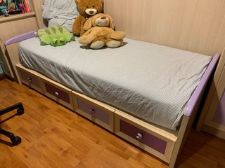 Cama individual con cajones