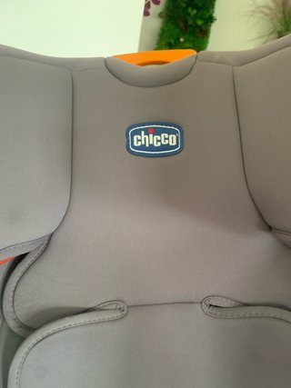 Silla de coche Chicco con ixofix