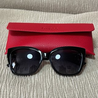 Gafas de sol Guess GU7878 01D
