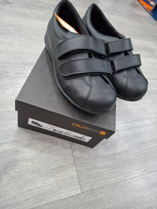 Calzamedi Zapato Ancho Especial Negro Talla 39