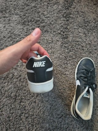 Scarpe Nike Uomo Nero Bianco Taglia 47,5