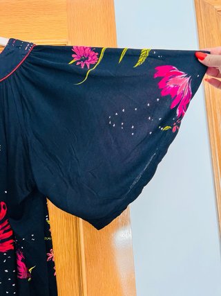 Blusa/Vestido Negro Estampado Floral Talla XL