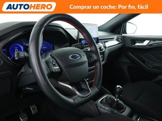 Ford Focus 1.0 EcoBoost Mild-Hybrid ST-Line X