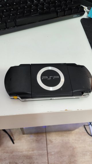 PSP 1000 8GB Negra.