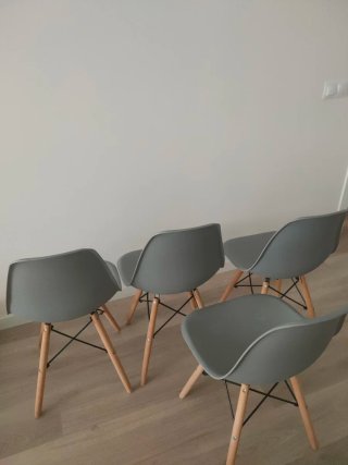 Confezione di 4 sedie moderne grigie
