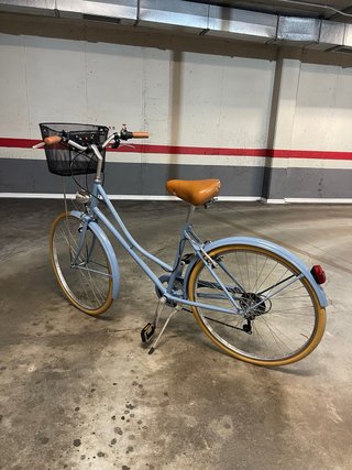 Bicicleta Holandesa Azul con Cesta