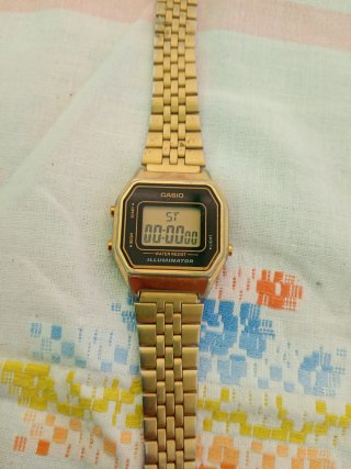 Orologio Casio Vintage Oro Nero