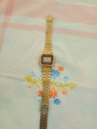 Orologio Casio Vintage Oro Nero