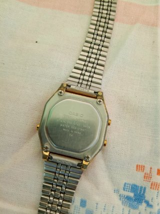 Orologio Casio Vintage Oro Nero