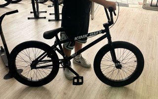Bicicleta BMX Kink Niño