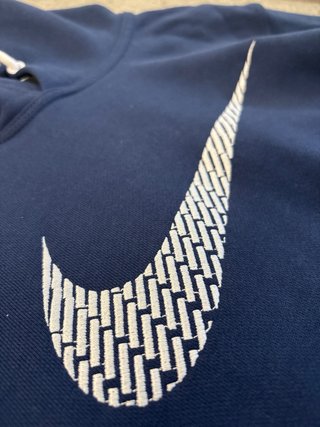 Sudadera Nike Azul Oscuro con Logo bordado
