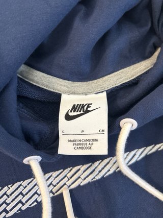 Sudadera Nike Azul Oscuro con Logo bordado