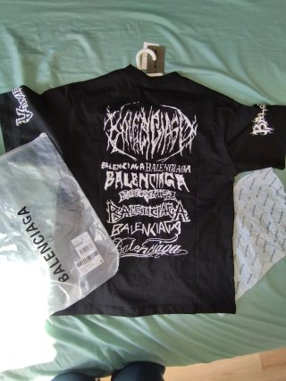 Camiseta metal