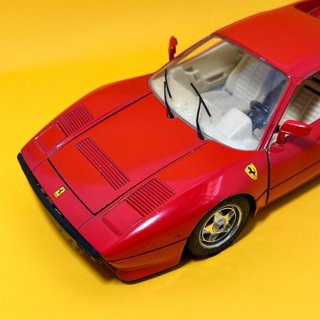 Ferrari GTO Bburago 1/18 Rojo