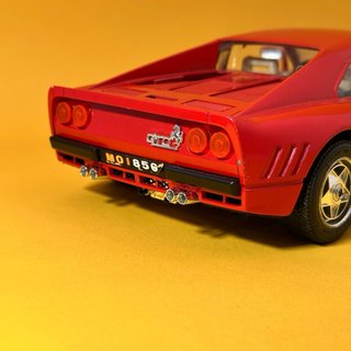 Ferrari GTO Bburago 1/18 Rojo