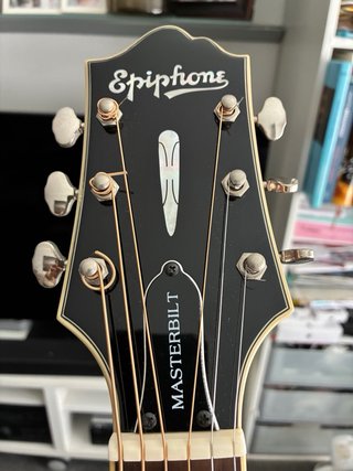 Epiphone DR-500 MCE Guitarra Electroacústica