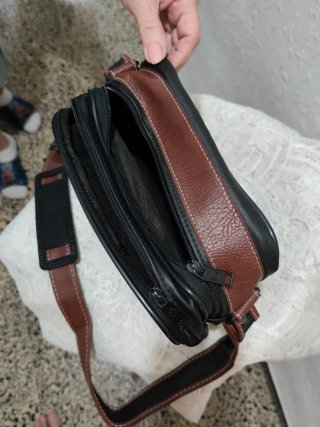 Bandolera VULISU Hombre Piel Negra y Marrón