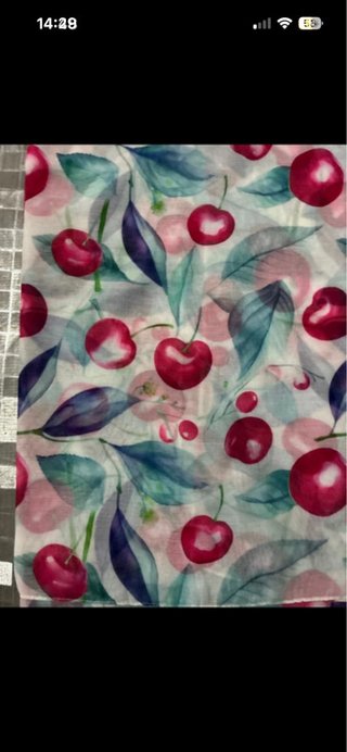 Foulard con stampa ciliegie