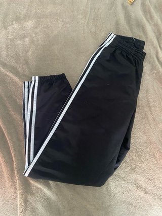 Chándal Adidas Negro con Rayas Blancas
