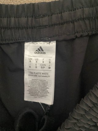 Chándal Adidas Negro con Rayas Blancas