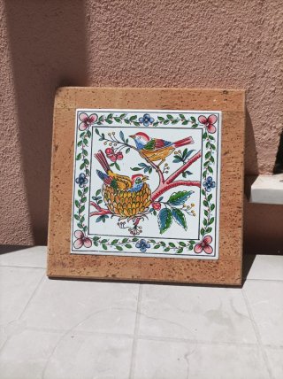 Piastrella decorativa uccelli nido
