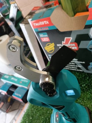 Tagliatubi a batteria Tmakota 48V