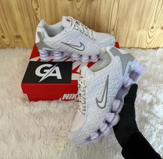 Nike Shox TL Blanco y Plateado