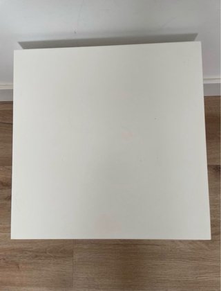 Mesa auxiliar blanca Ikea