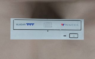 Kit Masterizzatore CD-RW Waitec Aladar + Accessori