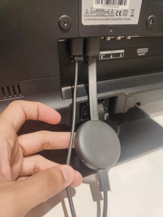 Monitor Hyundai M19