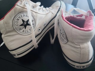 Converse Botas Blancas y Rosas
