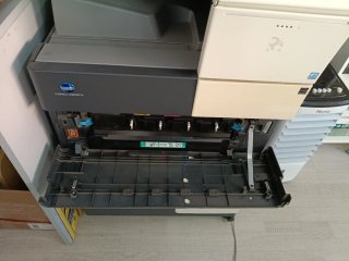 Konica Minolta Bizhub C454e Multifuncional