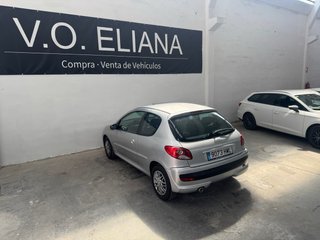 Peugeot 206 2011
